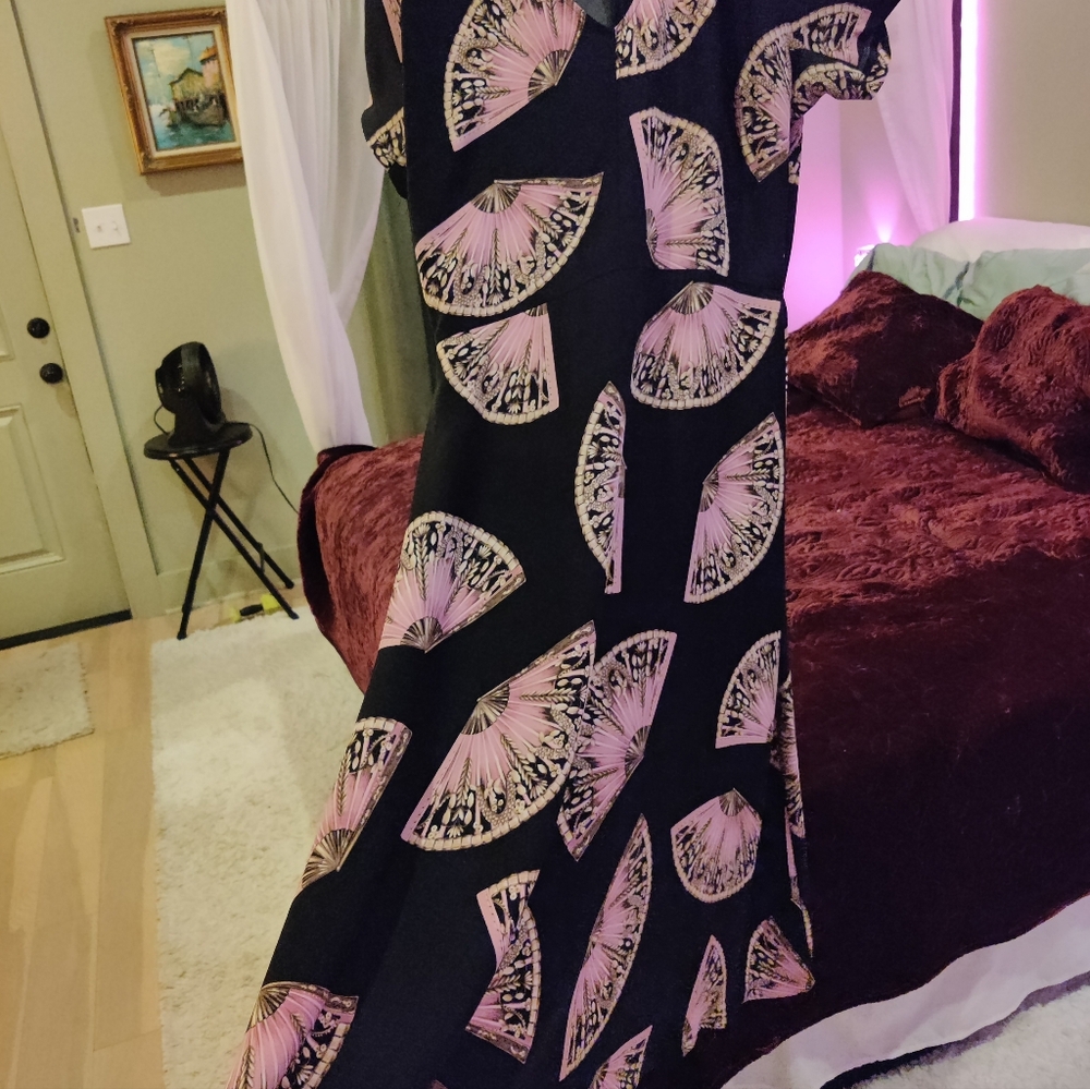 Ann Taylor Black and Pink Fan dress, size 14 - Picture 6 of 13